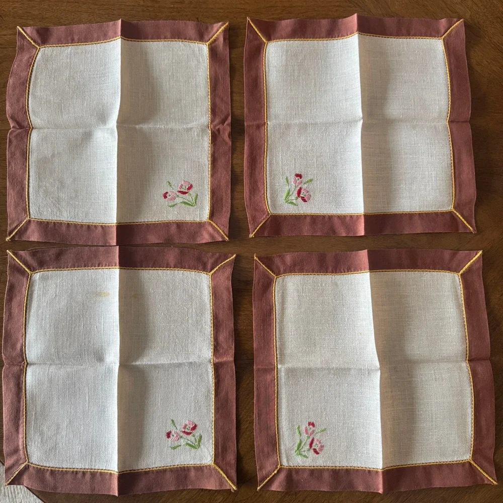 Vintage Embroidered Linen Napkin Set with Rose Floral Design Square Bistro Table